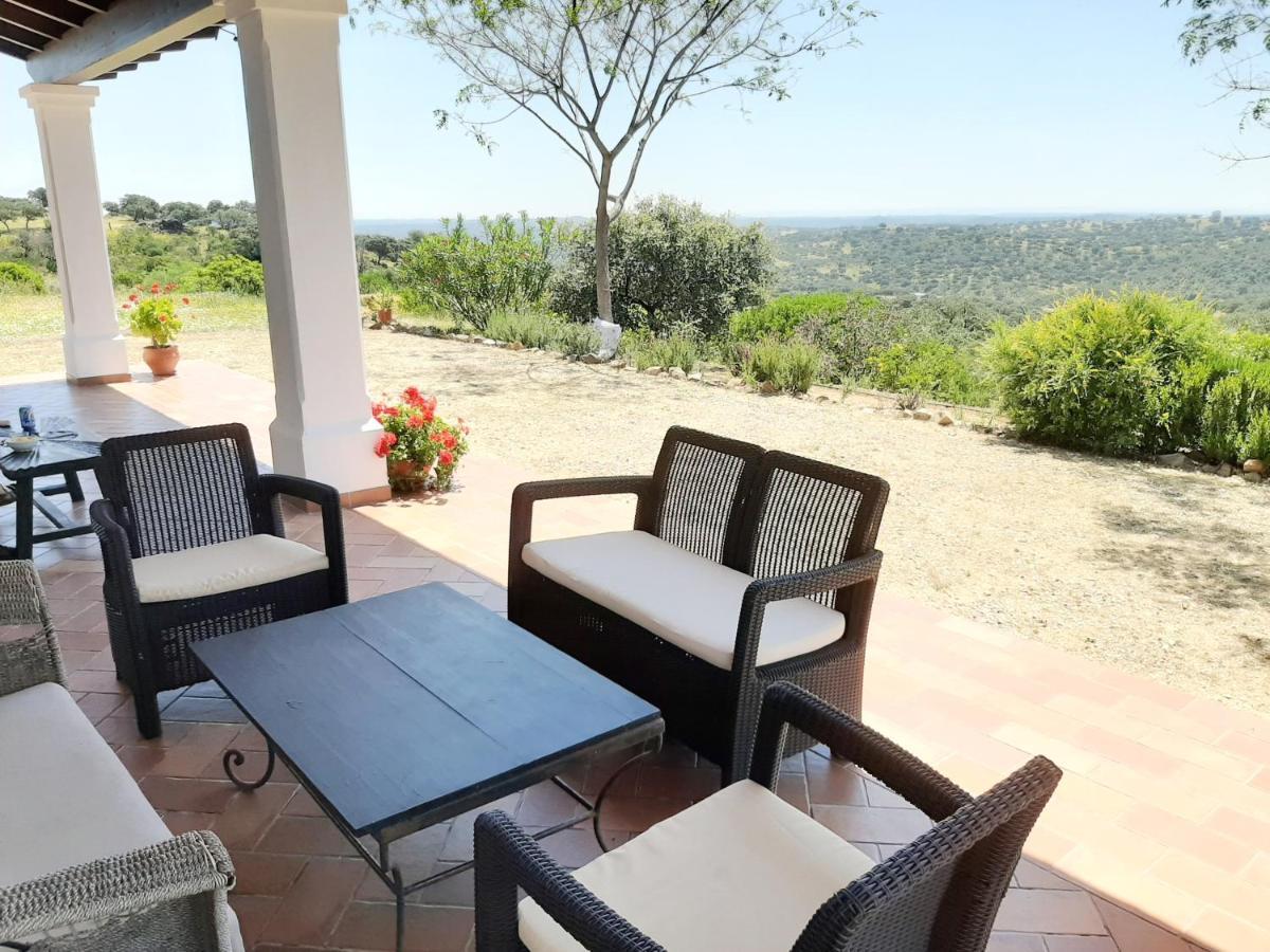 Casa Rural La Aulaga El Castillo de las Guardas Dış mekan fotoğraf